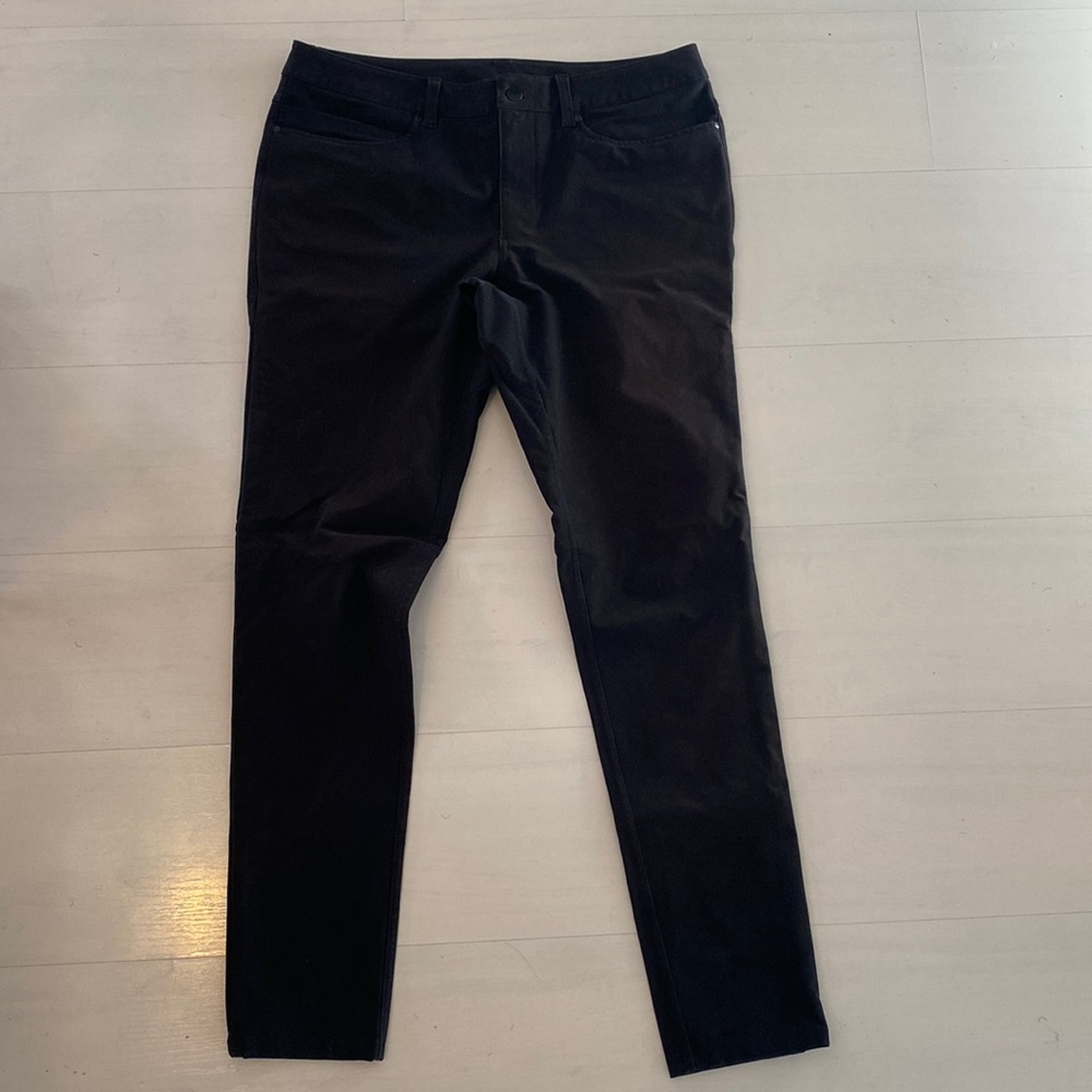 Men’s Lululemon ABC Skinny Fit. Black. 33 x 32. Utilitech.